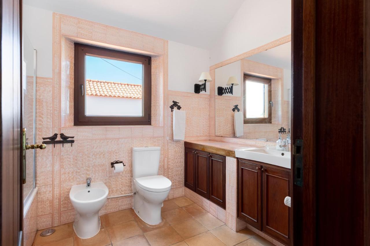 Joivy 3-Br Cottage With Terrace And Garden In Colares Sintra Extérieur photo