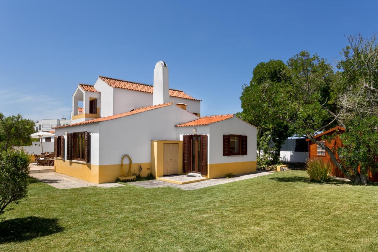 Joivy 3-Br Cottage With Terrace And Garden In Colares Sintra Extérieur photo