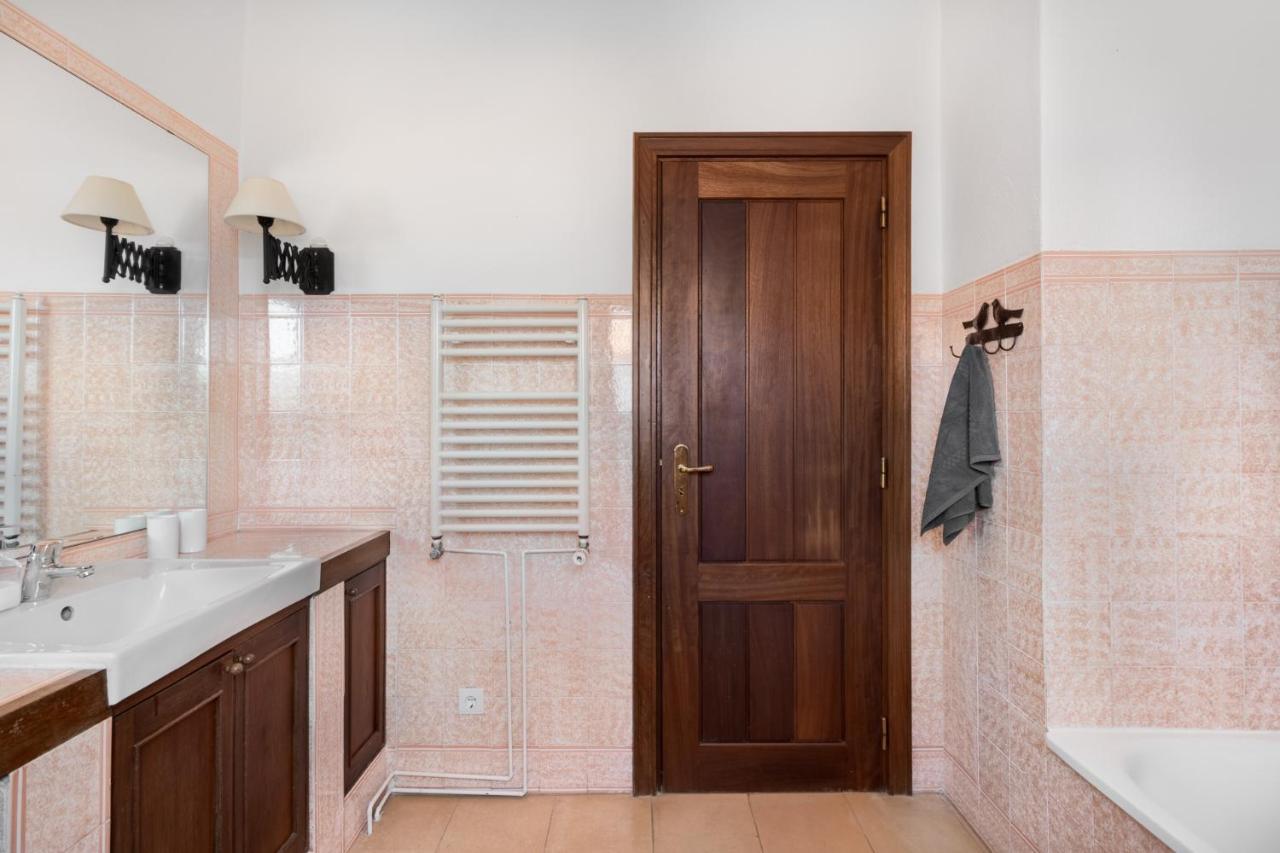 Joivy 3-Br Cottage With Terrace And Garden In Colares Sintra Extérieur photo